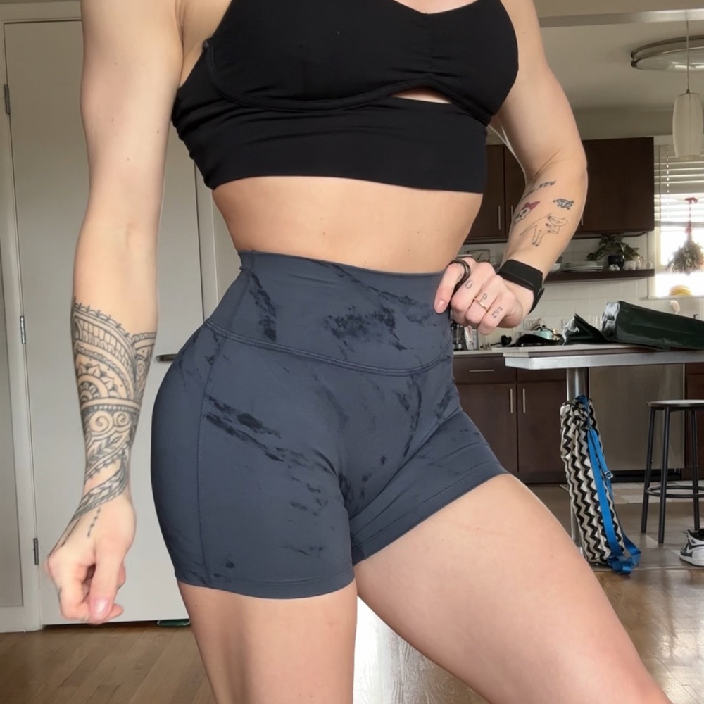 Bombshell Sportswear Fit Marble Shorts - Thunder Gray